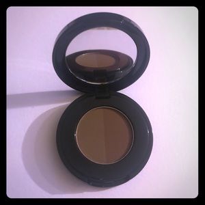 Anastasia Brow Powder Duo in Soft Brown